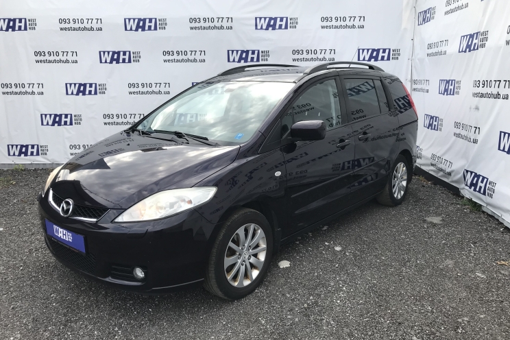 Mazda 5 photo