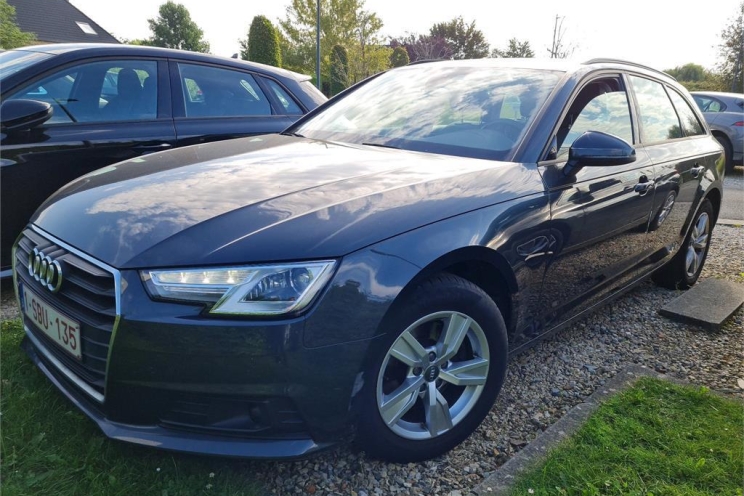 Audi A4 Avant 2017 фото