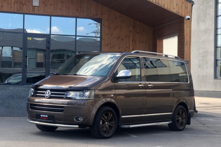Volkswagen Multivan HIGHLINE 2011 фото