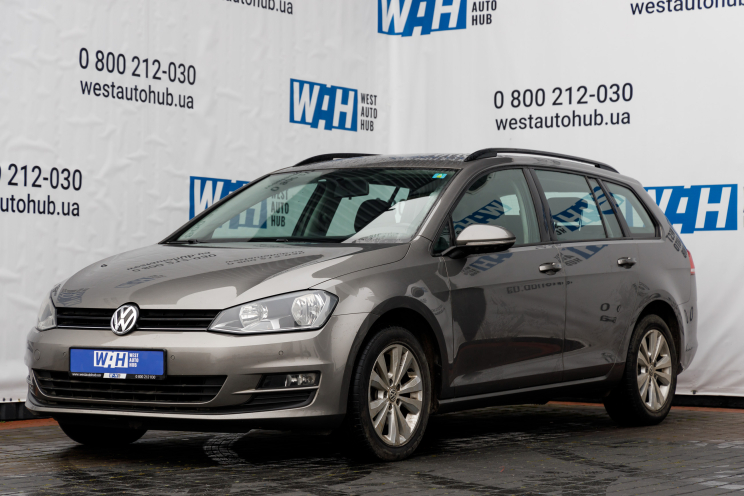 Volkswagen Golf VII photo