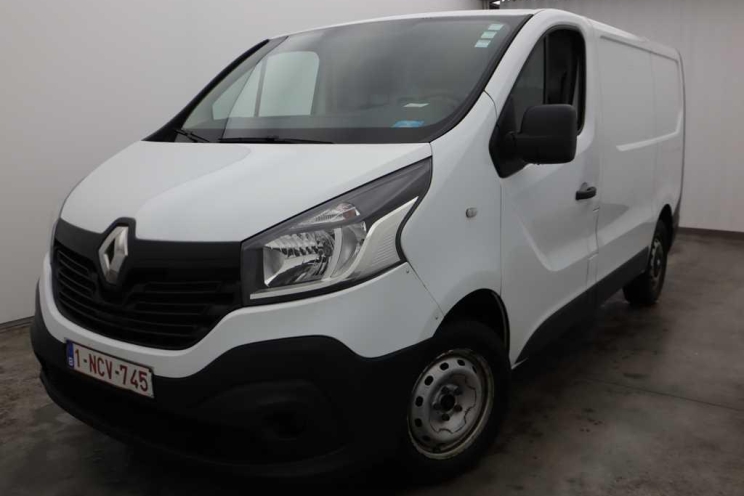 Renault Trafic 2016 photo