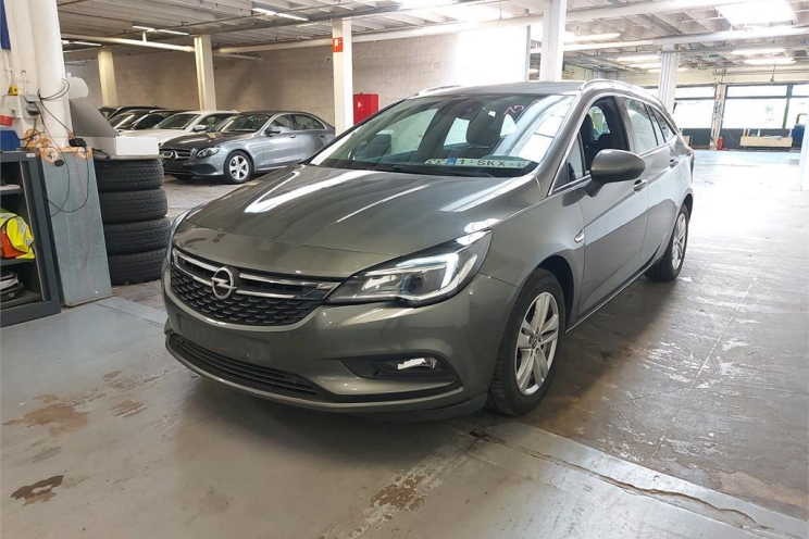 Opel Astra Sports Tourer 2017 photo