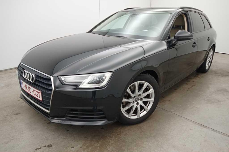 Audi A4 Avant 2016 photo