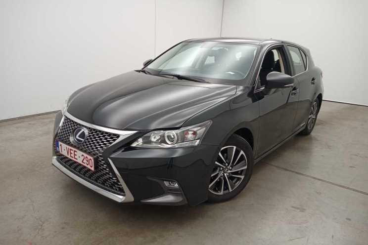 Lexus CT 2018 photo