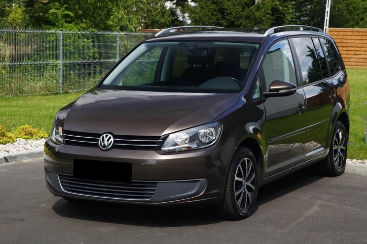 Volkswagen Touran 2010 photo