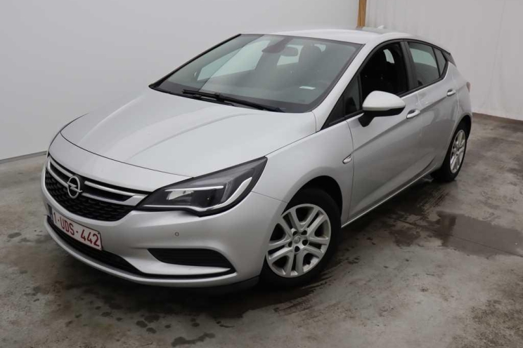 Opel Astra 2018 фото