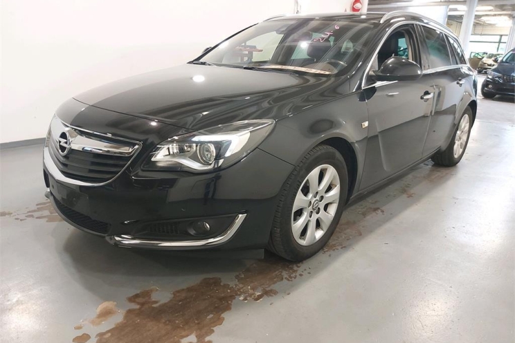 Opel Insignia Sports Tourer 2016 photo