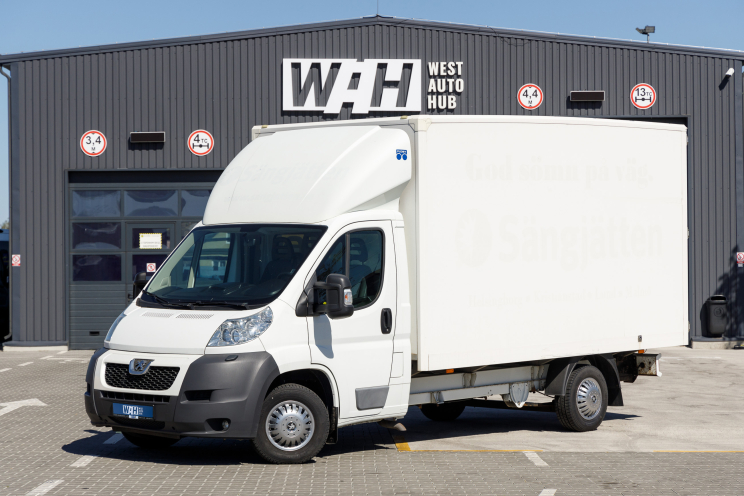 Peugeot Boxer, 2012 photo