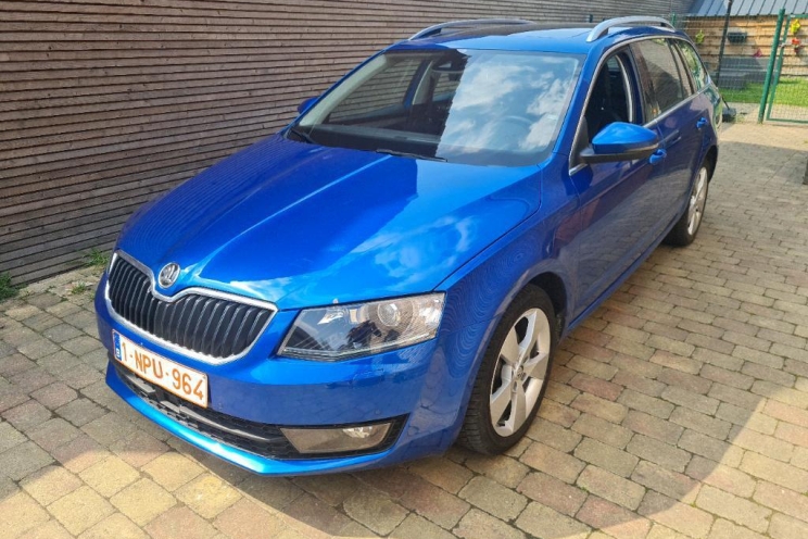 Skoda Octavia Combi 2016 photo