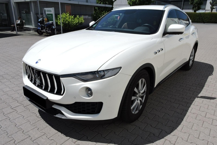 Maserati Levante 2017 photo