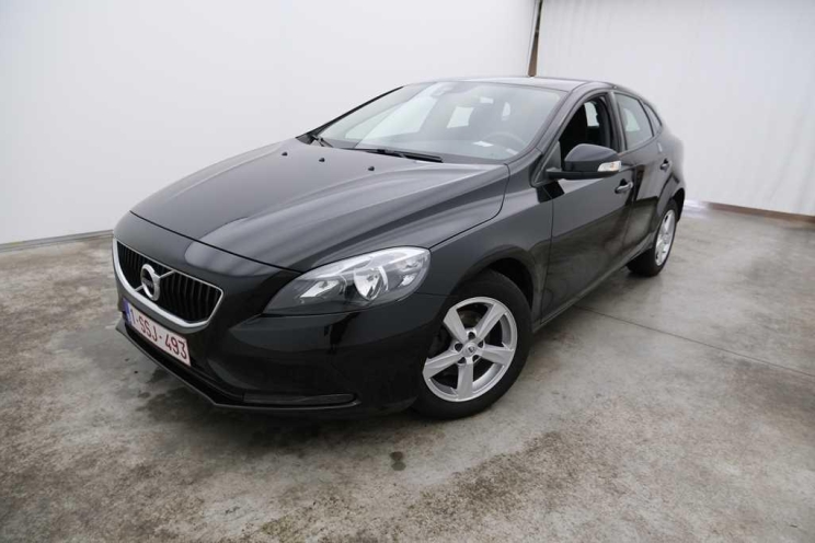 Volvo V40 2017 фото