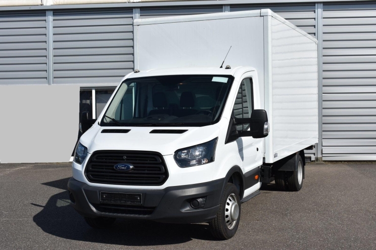 Ford Transit Koffer 2018 photo