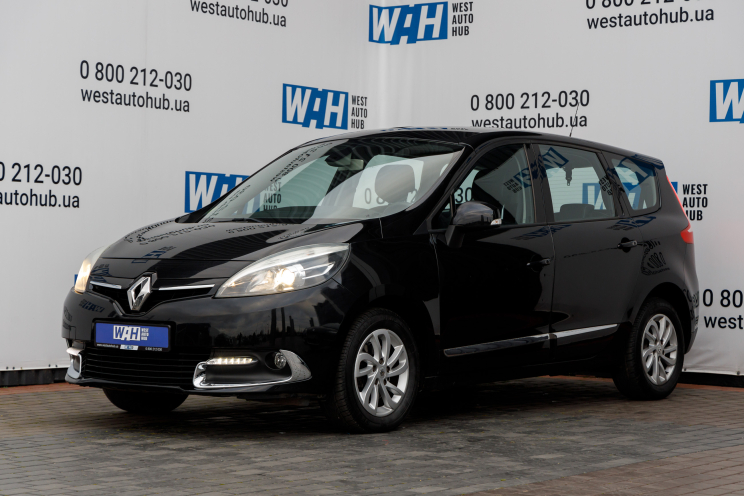 Renault Grand Scenic photo