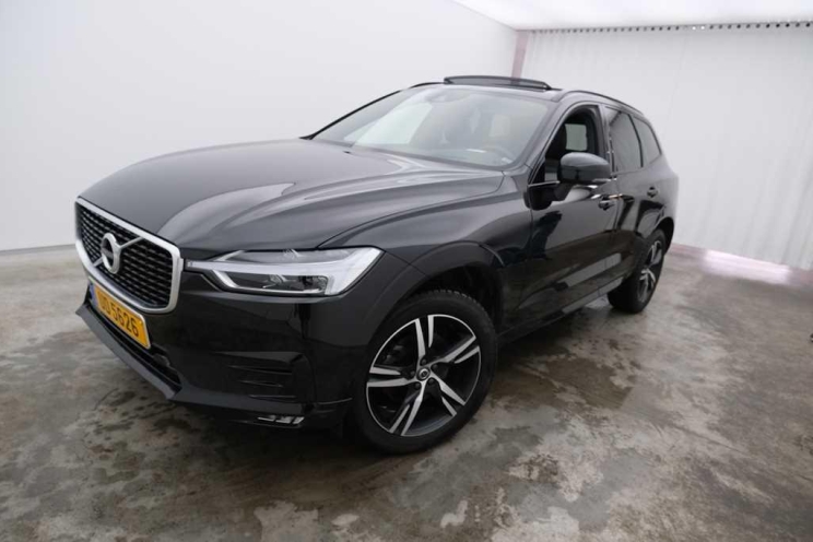 Volvo XC60 2020 фото