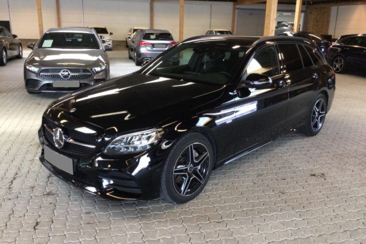 Mercedes-AMG C-Klasse 2021 photo