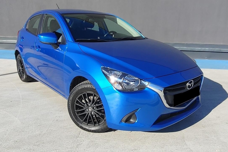 Mazda 2 2015 photo