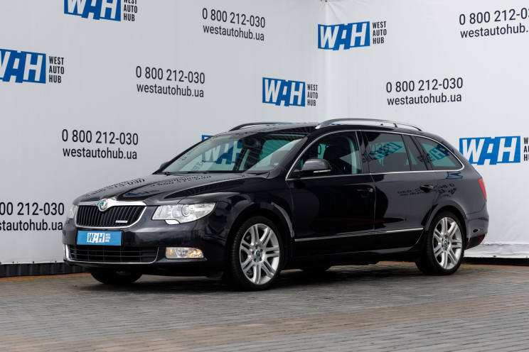 Skoda Superb Green Line 2013 photo