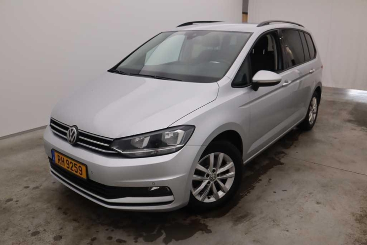Volkswagen Touran 2019 фото