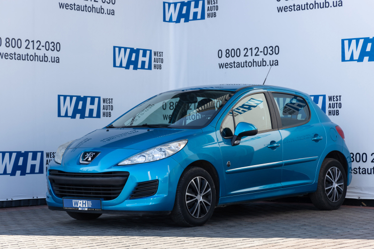 Peugeot 207 Urban Move 2011 photo
