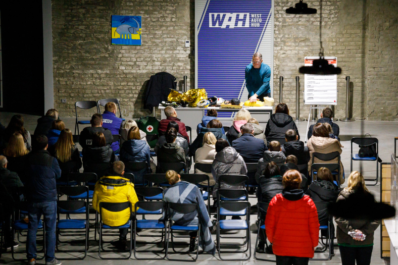 Корпоративні навчання нової реальності: команда West Auto Hub пройшла курс тактичної медицини фото Корпоративні навчання нової реальності: команда West Auto Hub пройшла курс тактичної медицини фото 3