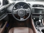 Jaguar XE 2015 photo 6