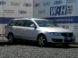 Volkswagen Passat B6 1.6 MPI 2006 photo 2