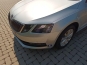 Skoda Octavia Combi 2019 фото 8