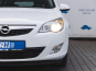 Opel Astra J 2011 фото 2
