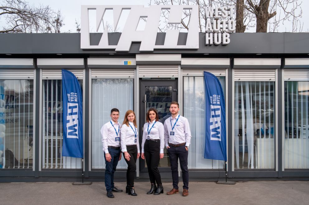 Регіональний комплекс WEST AUTO HUB розпочав свою роботу у Києві фото Регіональний комплекс WEST AUTO HUB розпочав свою роботу у Києві фото