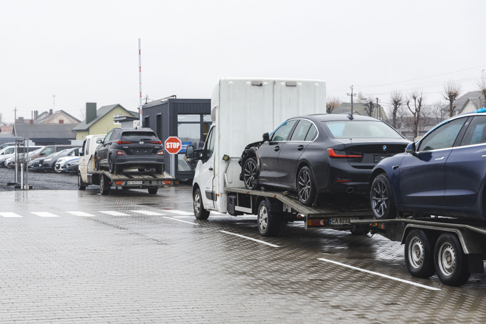 Як легально продавати нерозмитнені автомобілі, які вже перебувають в Україні? фото Як легально продавати нерозмитнені автомобілі, які вже перебувають в Україні? фото 1