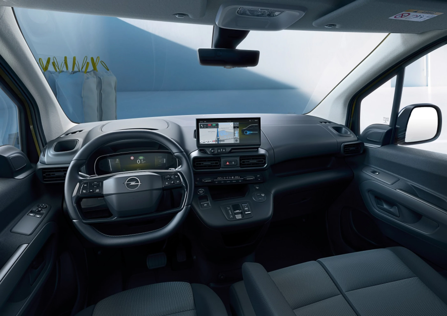 Новий електричний фургон Opel Combo-e Cargo на українському ринку: деталі та ціни фото Новий електричний фургон Opel Combo-e Cargo на українському ринку: деталі та ціни фото 1