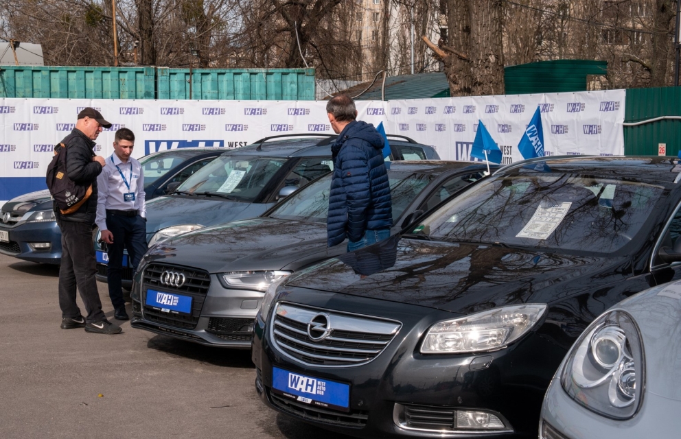 Регіональний комплекс WEST AUTO HUB розпочав свою роботу у Києві фото Регіональний комплекс WEST AUTO HUB розпочав свою роботу у Києві фото 1